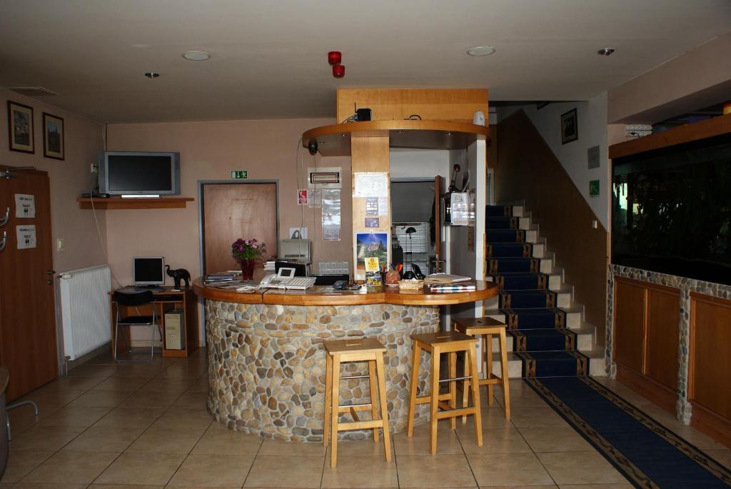 Pension Zlata Noha Bratislava Exterior photo